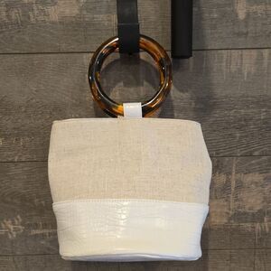 Ann Taylor Cream and White Tote with Tortoise Handles